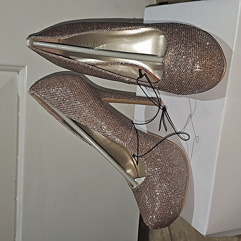 Gold glitter heels